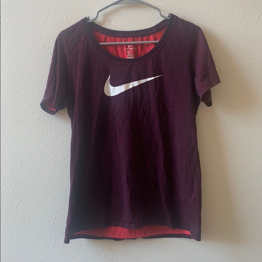 Nike tee